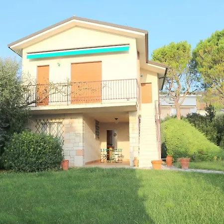 Casa vacanze Near Garda *